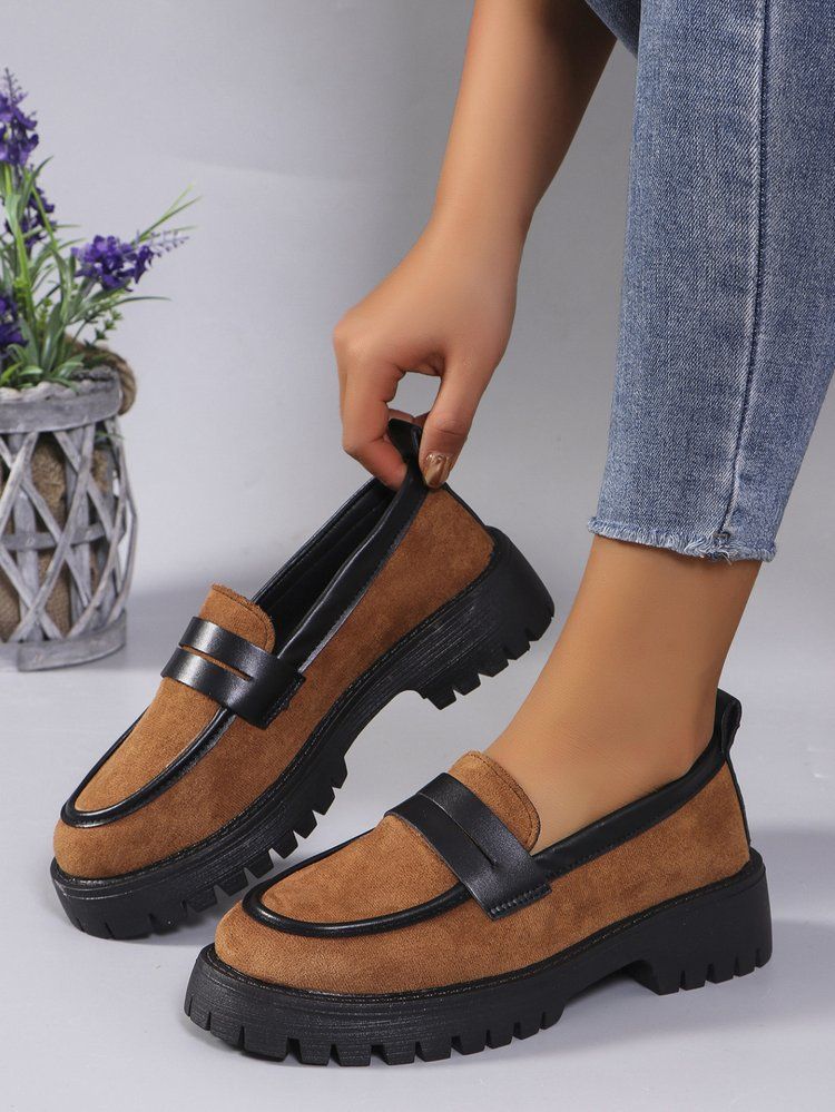 Large size loafer shoes 2024 new single shoe leopard print British style fashion shoes temperament 100 suede women's shoes 099