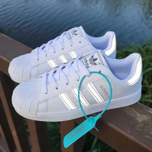 Adidas 2024 superstar shamrock