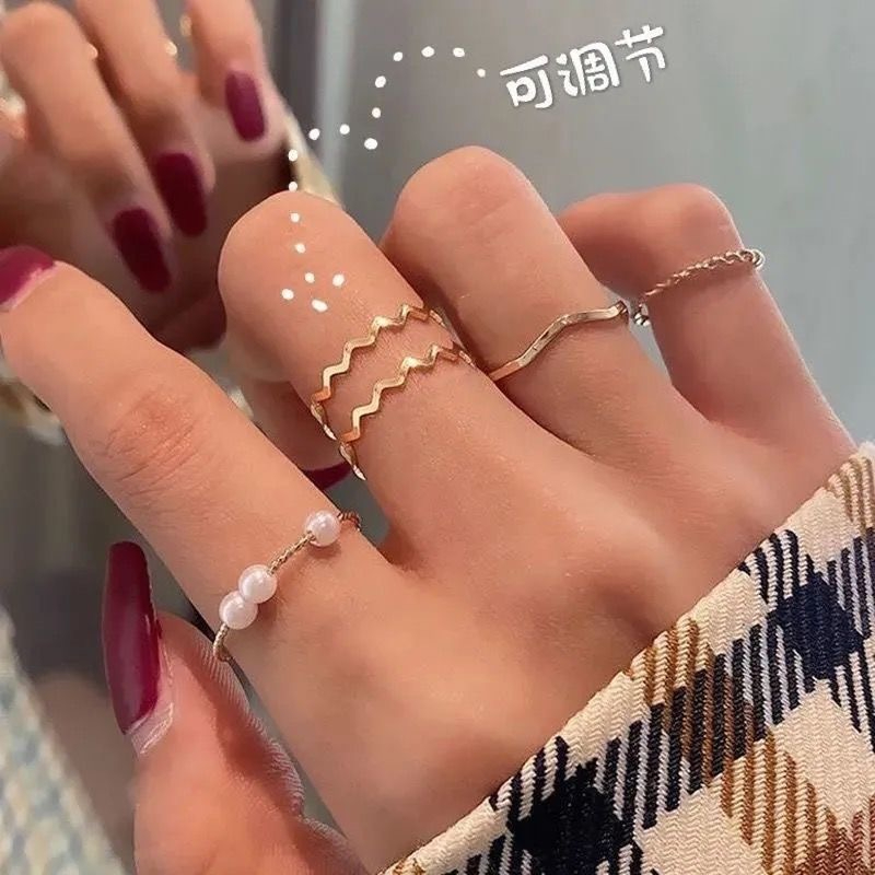 J Women Imitation Pearls Rings Simple Geometric Distortion Five Set Jewelry Ring