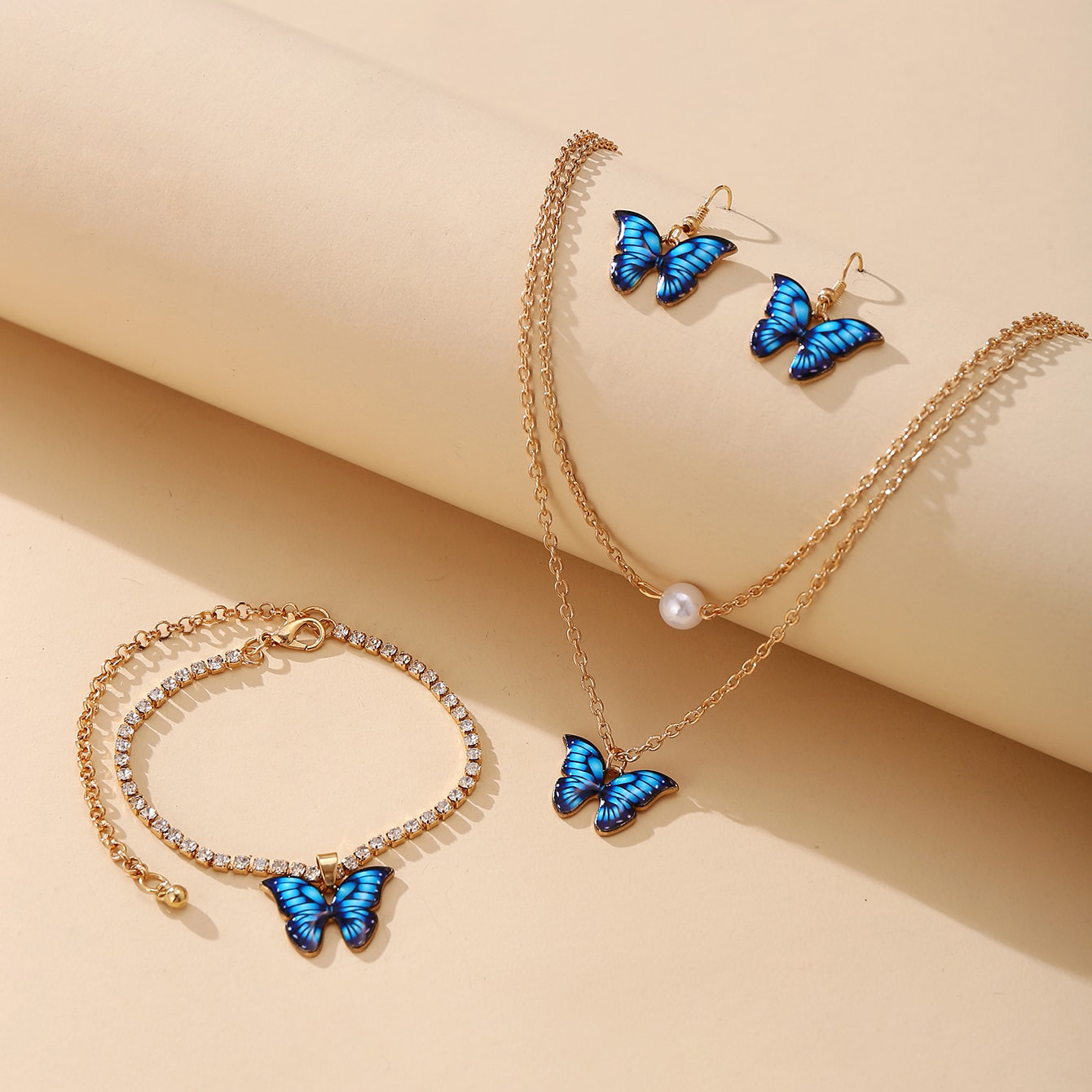 51923 Butterfly Pendant Jewelry Set 3 Pcs Creative Earrings Rhinestone Necklace Bracelet Set