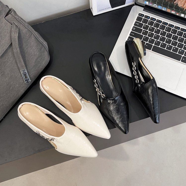 High-heeled women 2025 summer new pointy half bag thick heel sandals female bag head low heel shallow mouth all build slippers