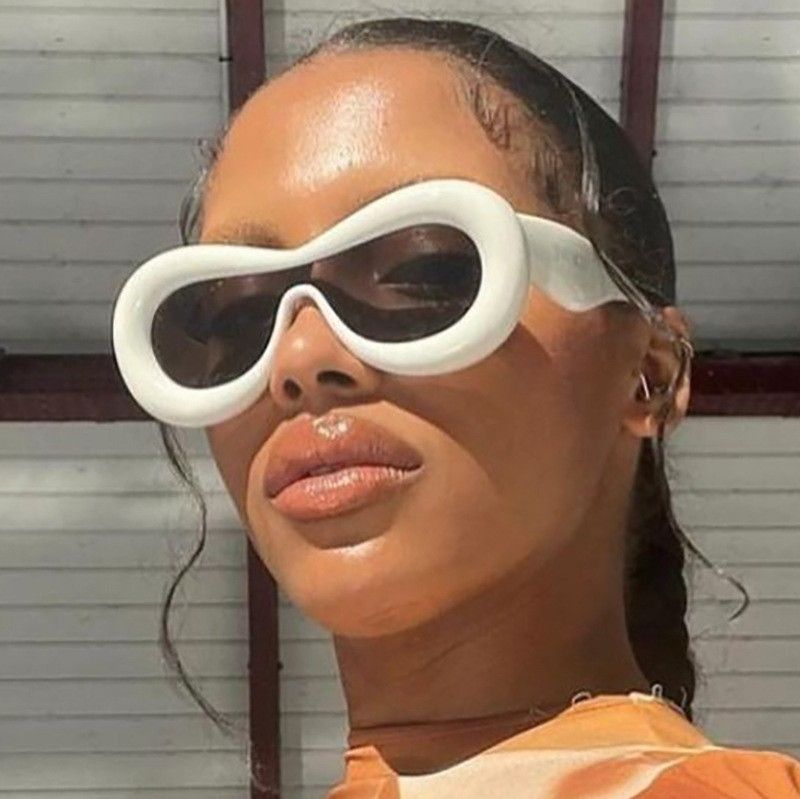 2231 Women's New One Piece Funny Sunglasses Candy Color Glasses
