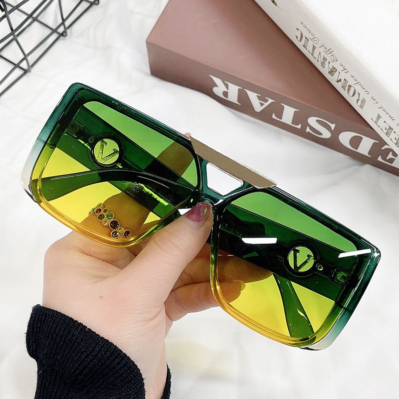 88876 Men's and Women's New Retro Large Square Frame Sunglasses, UV Blocking Sunglasses
