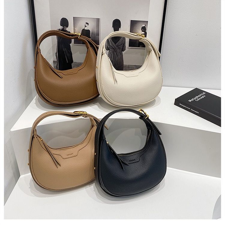  New Women's Niche Design Handbag All-Match Shoulder Crossbody Underarm Bag Casual Fashion Crescent Moon Bag
