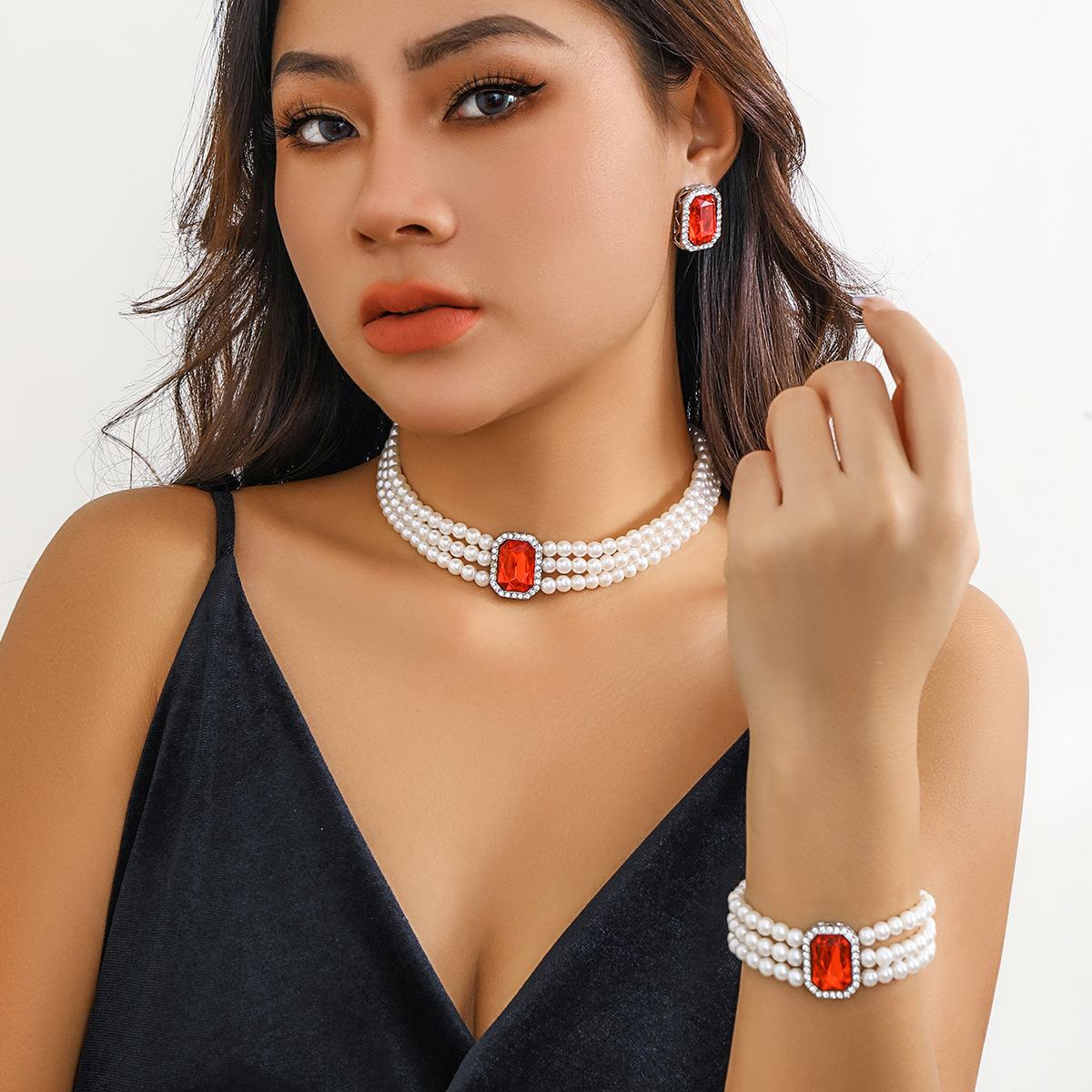 Light luxury high-end pearl necklace set, Christmas gift, friend gift