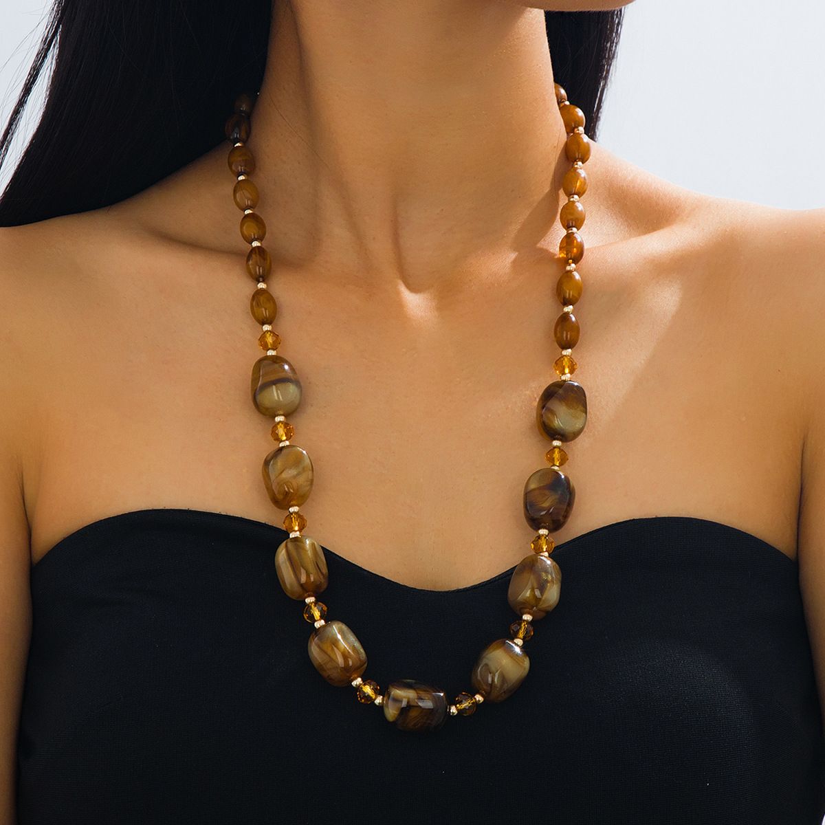 Vintage Coffee Brown Resin Beaded Necklace, Irregular Oval Beads with Gold Crystal Accents, Adjustable 65+8.5cm Statement Chain for Women
