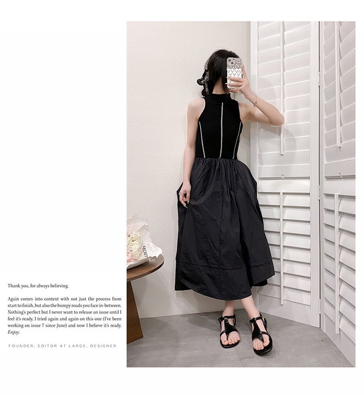 Clip-toe casual flat sandals for women to wear 2025 summer new round - toed buckle flat Roman shoes