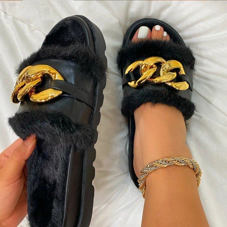 Large size woolly slipper women Europe and the United States new fall flat round head metal buckle decorative lady slippers