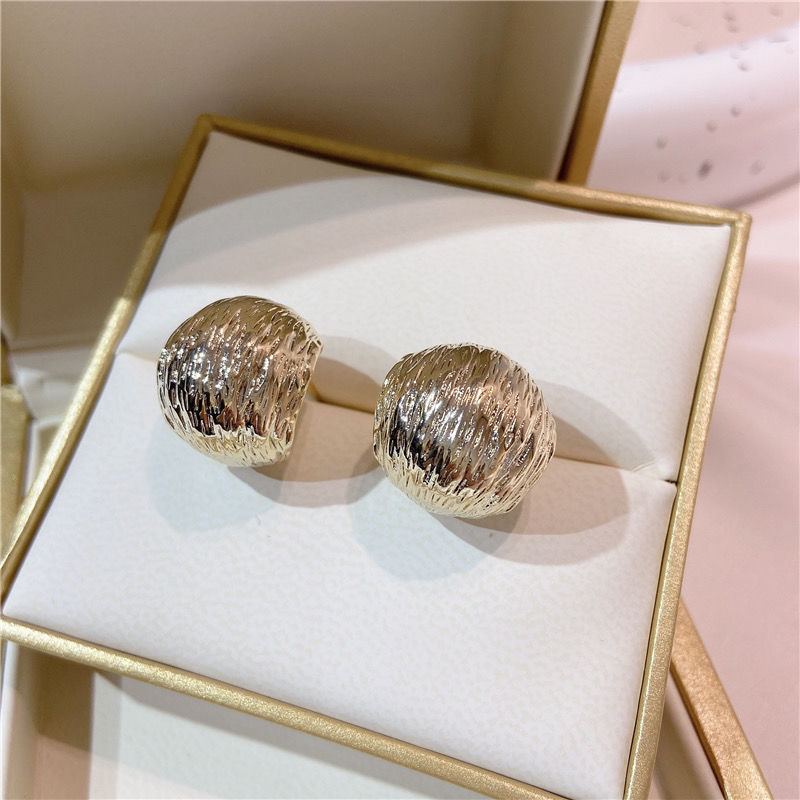 H166 Women's Vintage Gold Arc Exaggerated Earrings Jewelry Gift