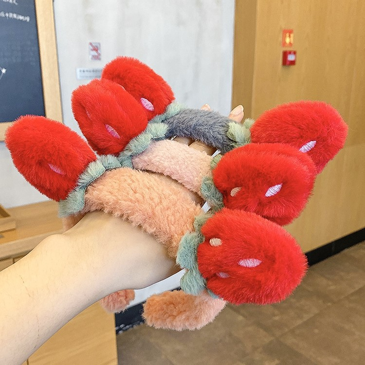 FG6 Autumn Winter Furry Hair Band Cute Strawberry Face Wash Makeup Spa Shower Hairband For Children Girls Headband Hair Accessories
