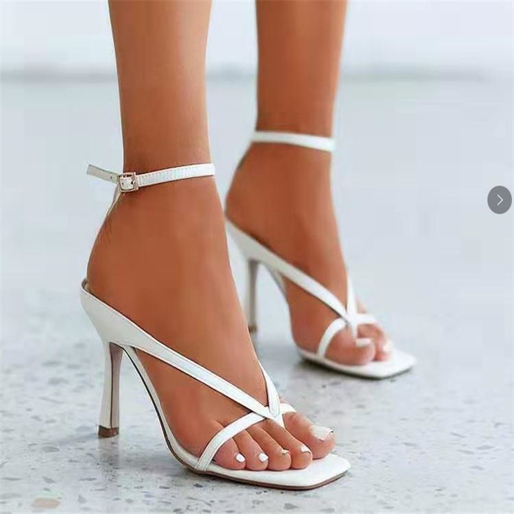 Fashion sandals 2024 summer Europe and the United States new round head simple one word slim high heels large size bag heel sandals 42605