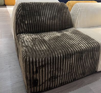 Folding Sofa Velvet Convertible Sleeper Chair with Pillow, Fold Out Chair with Memory Foam, Futon Sleeper Chair Washable Cover for Dorm/Apartment, Dark Grey Single