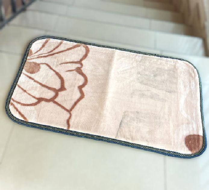 Random Multicolor pick new wide range colorful Vibrant World Random foamy Colorful door mat cotton high-quality water absorbent decorative floor mat rags (RANDOM  PICKS}