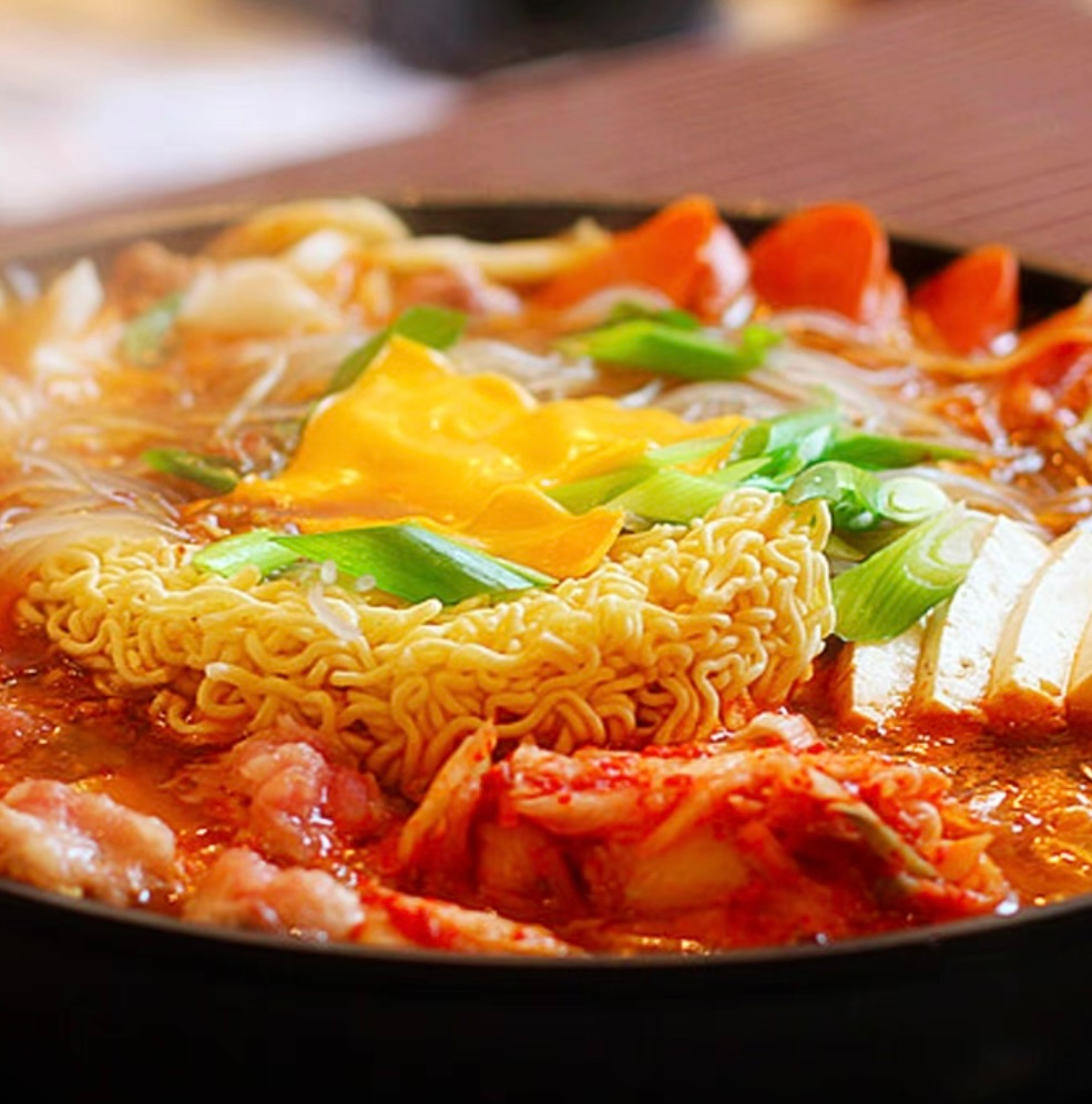 Shin Ramyun instant noodles Korean
