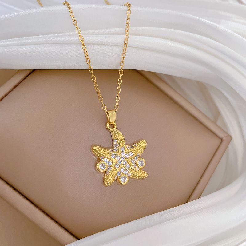 Sparkling Starfish Pendant Necklace for Women, Stainless Steel Adjustable Chain, Gold‑Plated Micro‑Paved Zircon Ocean‑Style Charm Clavicle Chain, Luxury Elegant Fashion Jewelry Gift for Daily Dating Beach Party Banquet Occasions