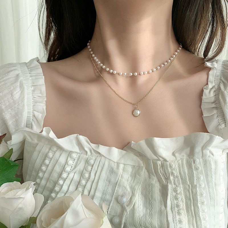 2303A Women's New Freshwater Pearl Necklace Niche Round Collarbone Chain
