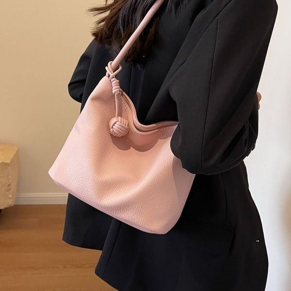 XQ61926# Women's Autumn New Large Capacity Shoulder Bag Soft Face Zipper Shoulder Bag