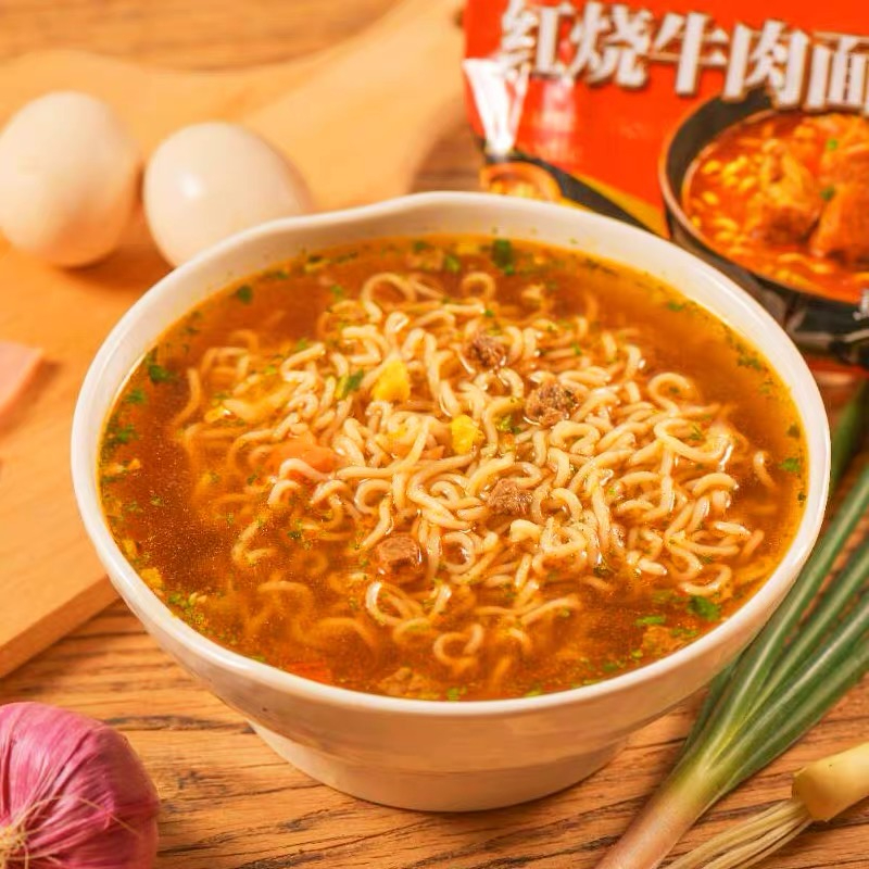 Master Kang braised beef instant noodles of 100g