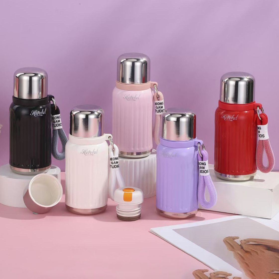 Vacuum Flask Vacuum Bottle Vacuum Thermos Vacuum Cup 316 Stainless Steel Insulated Cup with Lifting Rope Fashionable Student Cup Mini Pocket Cup Portable Elastic Lid Sealed Cup