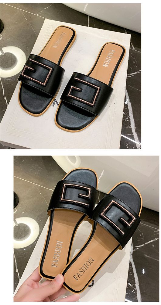 Big size metal clasp cool slipper female 2025 summer new senior feeling all kinds of casual flat one flip-flop female