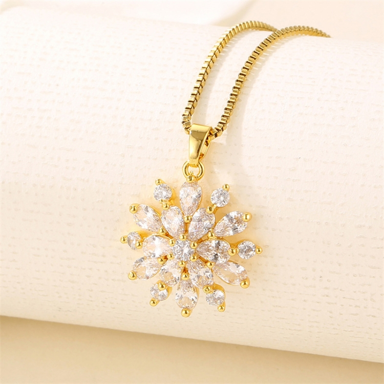 Necklace snowflake Clavicular chain Neckchain jewelry Europe and America New Micro inlaid full diamond zircon Ice Ling Hua necklace female CRRSHOP women gold birthday gift present
