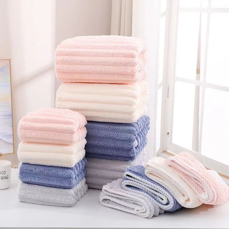Extra Large Bath Towels 70 x 140 CM,30 x 60 CM, Coral Fleece, Larger & Lighter Weight, Quicker to Dry, Super Soft and Absorbent, Perfect for Bathroom, Pink