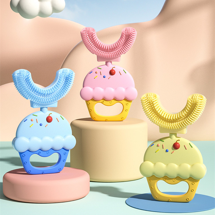 GXH226 Kids Cake U-Shaped Toothbrush，Soft Silicone Toothbrush Head, Manual Training Tooth Brush, 360° Oral Teeth Cleaning Design for Toddlers and Children Age 2-14