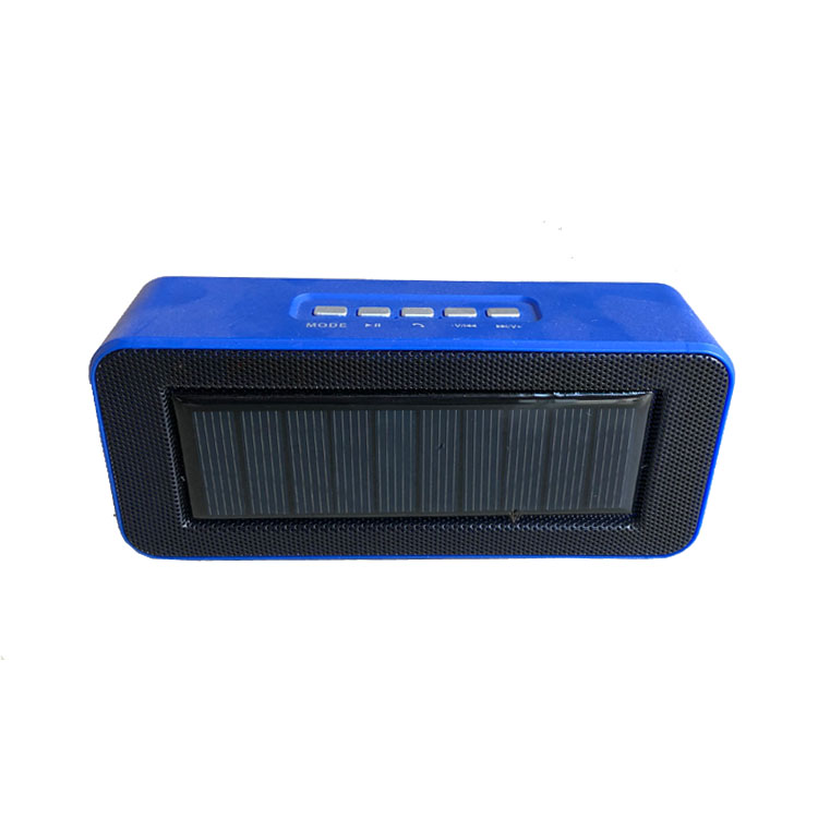 A Solar Plug Card Bluetooth Audio That Comes In Black Red Blue And White