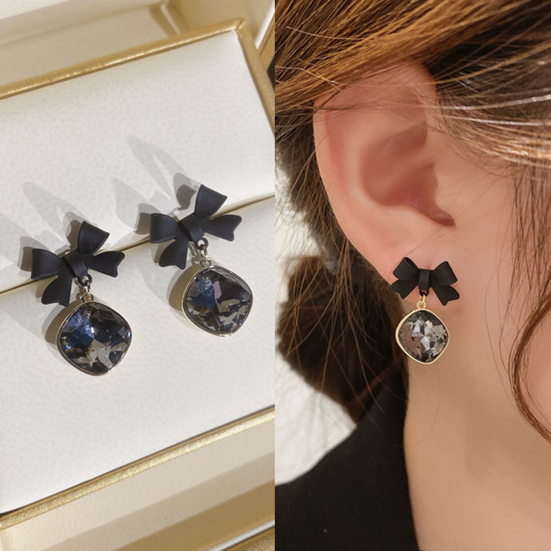 H Women Vintage Black Bow Diamond Pendant Earrings Jewelry Gift