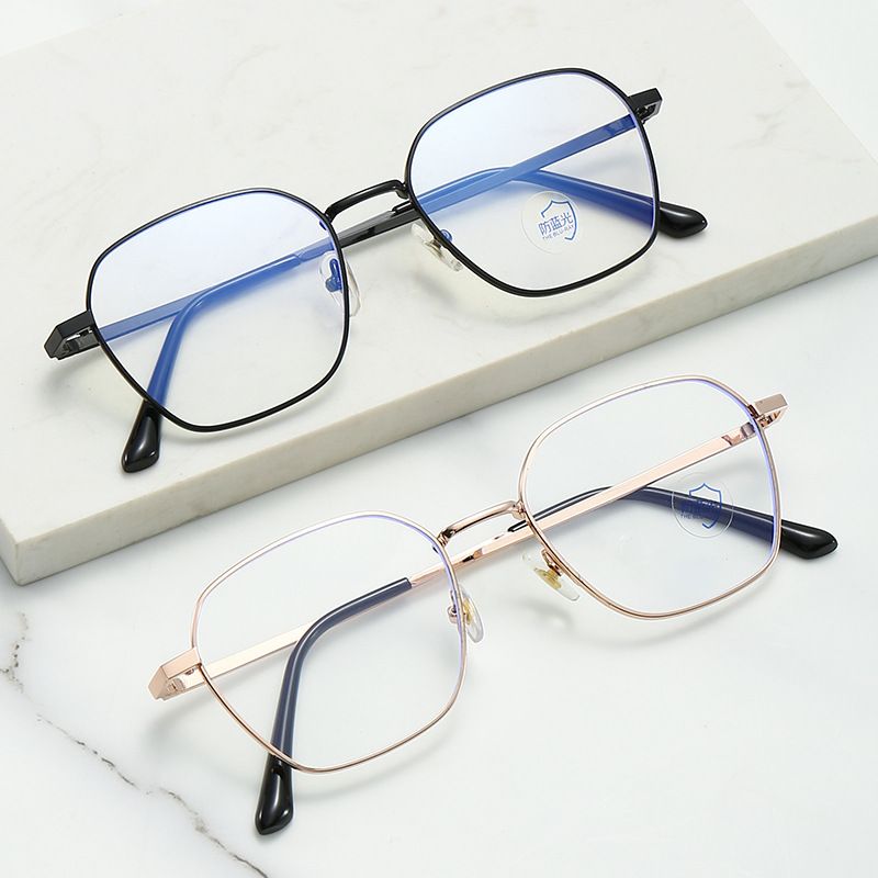 Anti-blue light glasses frame, high-end, ultra-light metal large frame, fashionable black frame glasses, plain mirrors