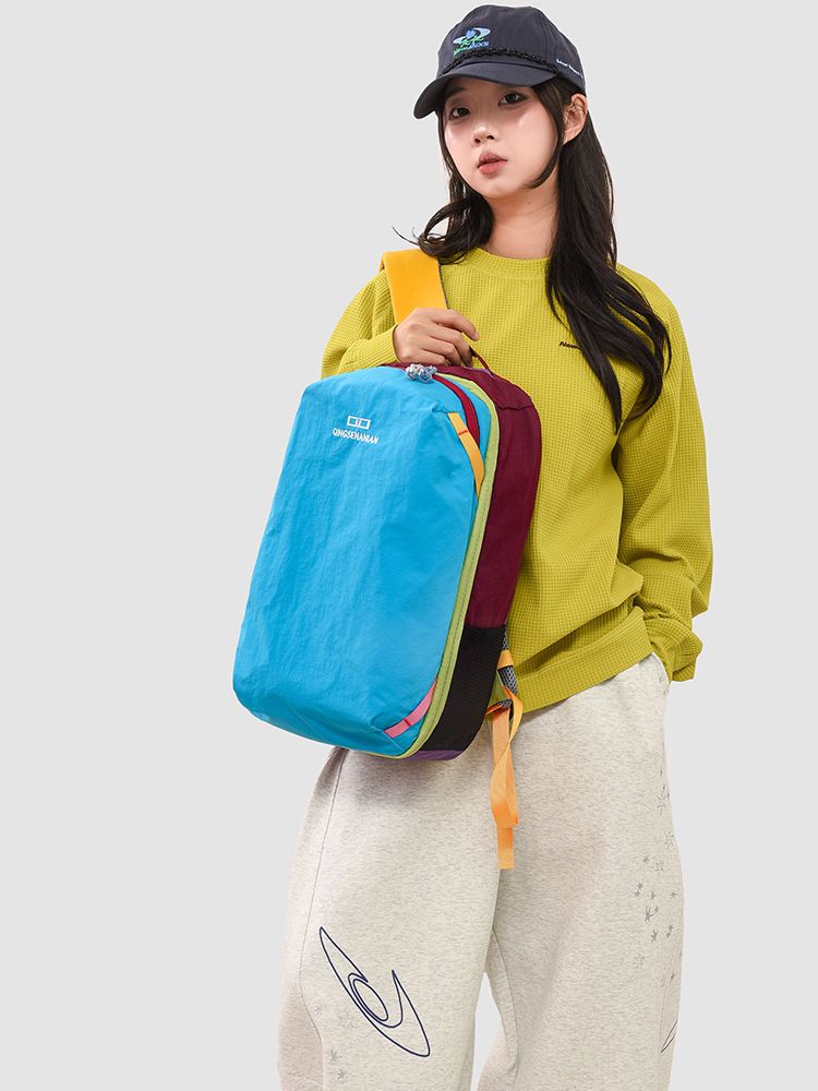 Outdoor sports backpack, travel hiking and mountaineering bag, 2026 new spring dopamine color series backpack
