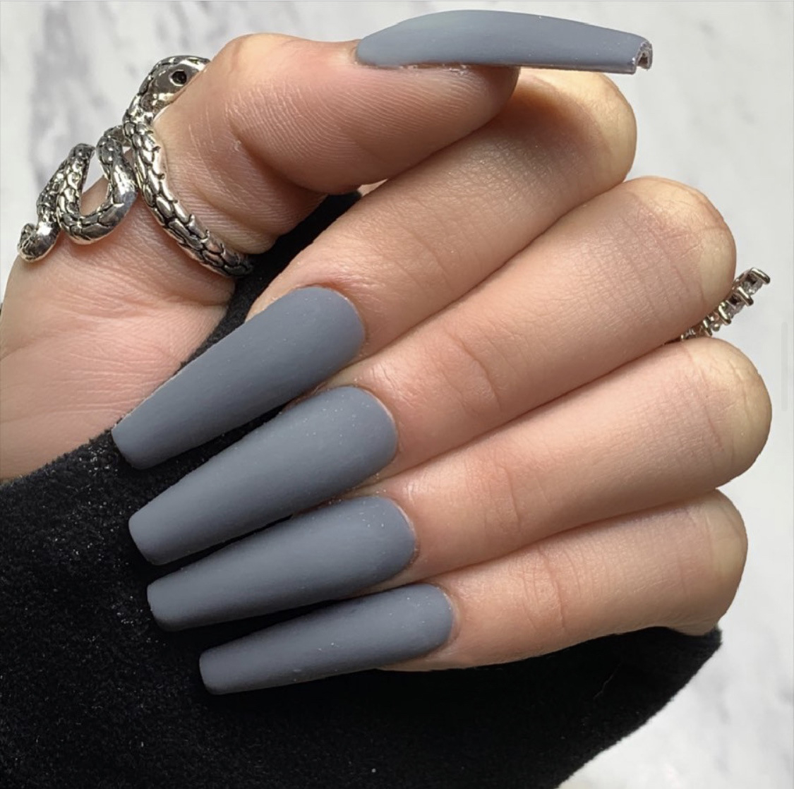 JP865 24 Pcs Matte Press on Nails, Super Long Coffin Fake Nails, Full Cover Artificial False Nails for Women and Girls
