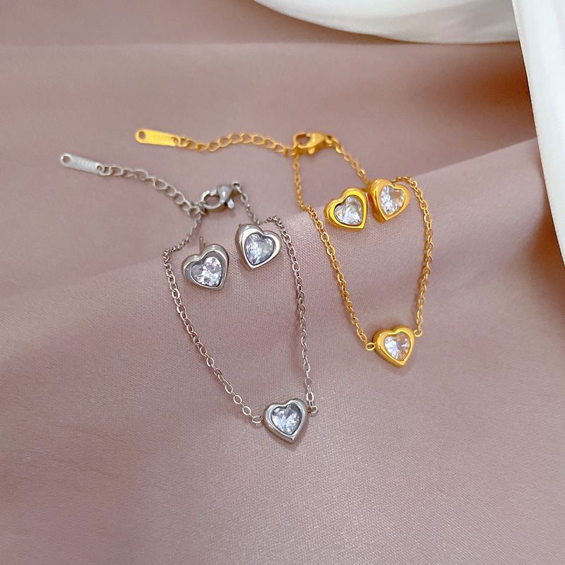Gold & Silver Plated Titanium Steel Thin Cable Chain Mini Single Heart Clear Cubic Zircon Bracelet For Women, Minimalist Fresh Forest Dainty Adjustable Extension Wrist Chain, Ins Viral Vintage Daily Dating Best Friend Matching Fashion Hand Jewelry, Anti-Tarnish Waterproof Skin Friendly
