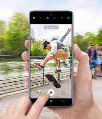 Samsung Galaxy A71 128GB HDD + 8GB RAM