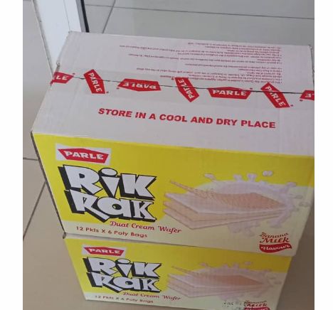 PARLE RIK RAK BISCUIT CHOCOLATE, BANANA MILK, STRAWBERRY, VANILLA, 18g
