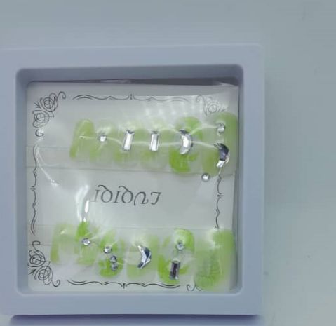 Toe Nails-Perpetual Reusable Press On Fake Nails with additional file
