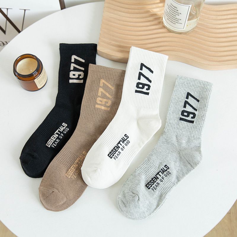 Men's and Women's Medium Length Cotton Socks, Letter Sports Long Socks