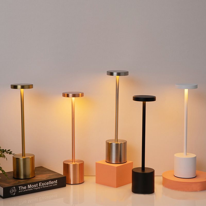 LED Table Lamp Cordless Rechargeable, Table Lamp Cordless Aluminium, Modern, Dimmable, Waterproof, Table Lamps Rechargeable USB for Bedside Outdoor Restaurant Living Room 