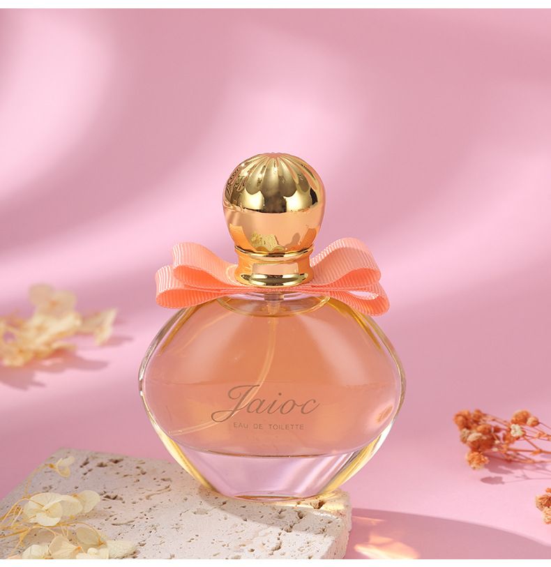 Oriental - Inspired Gourmand Perfume with Coffee, Citrus Top Notes, Floral - Vanilla Middle Notes & Musk - Herbs Base Notes, Highlighting Exquisite Bottle Details