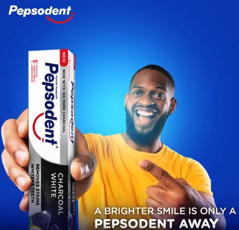 Pepsodent Charcoal White Toothpaste with Charcoal & Lemon Essence| Active Formula for Naturally Polished White Teeth| Fluoride Maintains Oral Health & Prevents Cavities| 130g