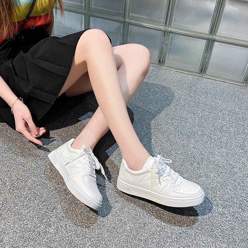 Little white shoes women 2025 spring new ins street fashion shoes shallow mouth breathable Korean version of student leisure sports shoes