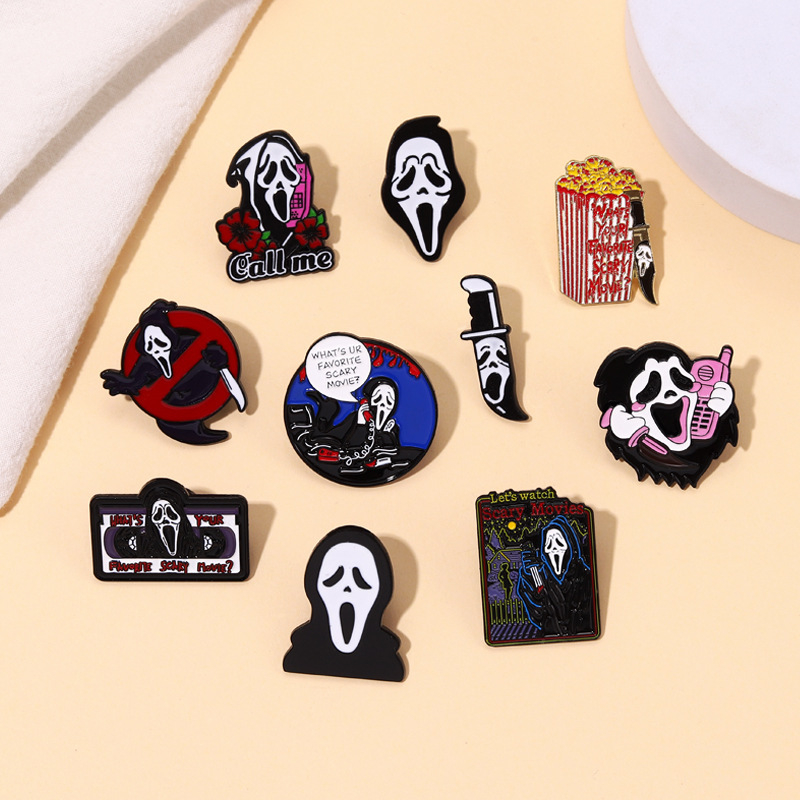 XZ7305-XZ7464 Men's and Women's Personalized Dark Skull Series Alloy Brooch Tape Flower Skull Halloween Ornament