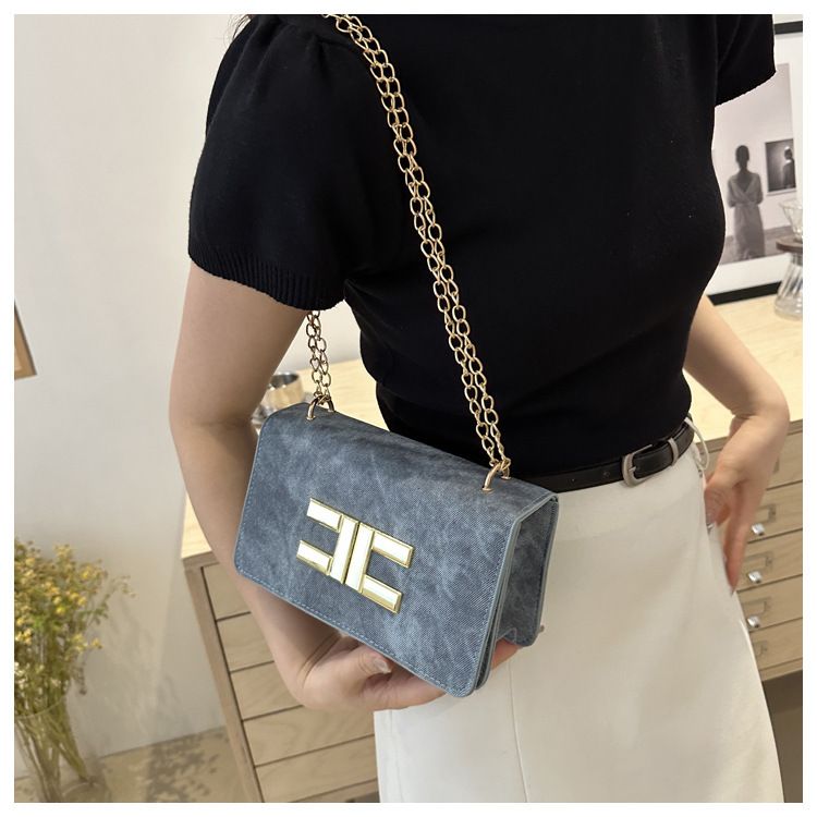 Popular high-grade texture small square bag 2024 new fashion summer chain niche design crossbody bag women JS9183