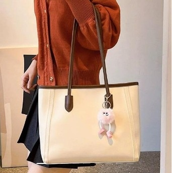 Vintage Large Capacity Tote Bag for Women, New Trendy Korean Style, All-Match Fashion Shoulder Bag, Lightweight Commute Handbag
