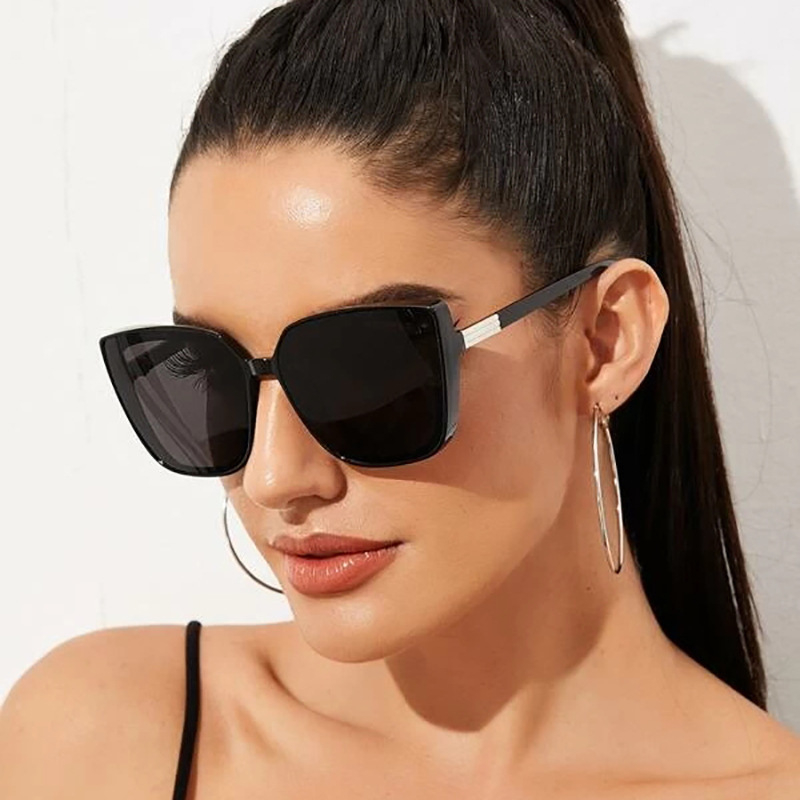 Fashion Statement Cat-eye Square-frame Sunglasses