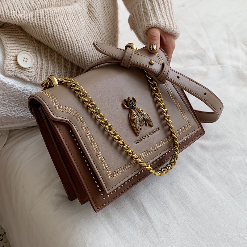 French women's bag 2024 summer new chain retro bee single shoulder tote bag contrasting color crossbody small square bag