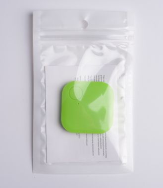 Key Finder, Bluetooth Tracker (IOS & ANDROID), Item Anti-Lost Alarm Locator - Your Ultimate Solution for Locating Keys, Wallets, Bags, and Even Pets, Bluetooth Tracker Anti-Lost, Keychain with Tracking Device for Kids/Bag/Luggage/Elders (Pack 4)