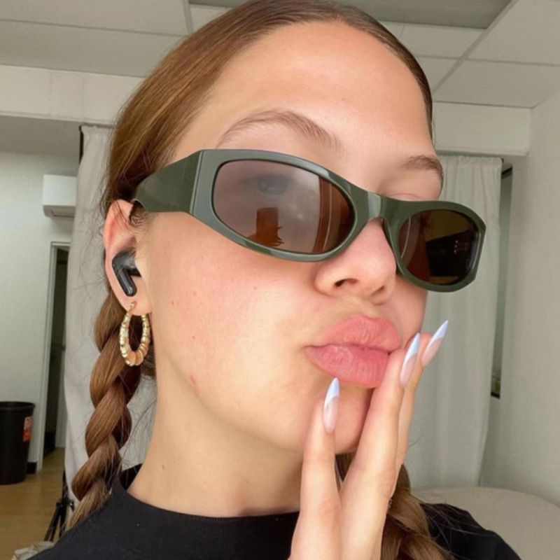 13066 Men's and Women's New Oval Frame Sunglasses, UV Resistant Sunglasses
