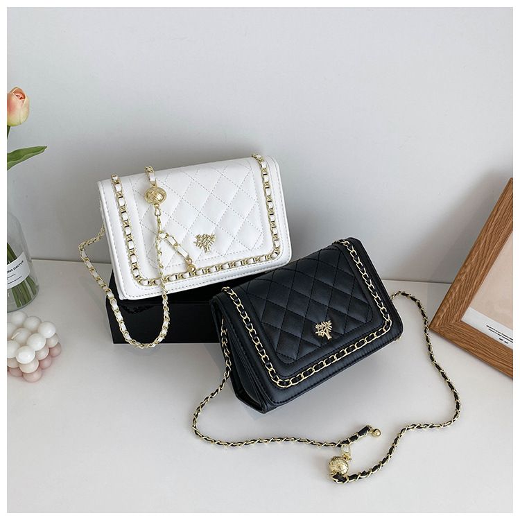 Women spring and summer new style diamond chain bag texture foreign air blast single shoulder crossbody bag JXJ&2075