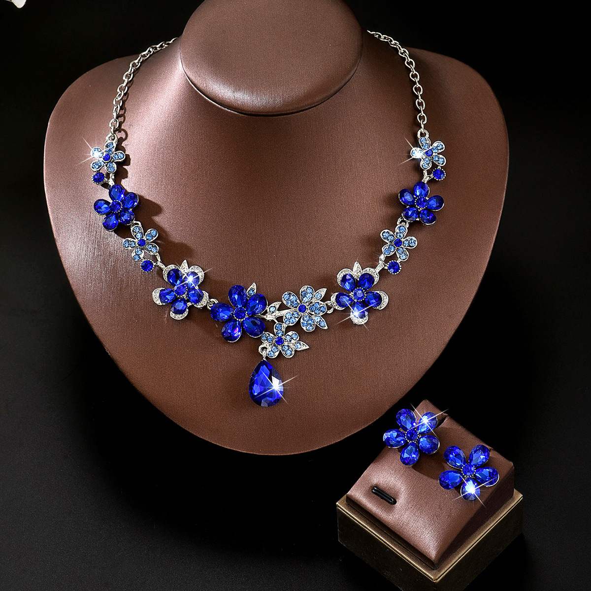 Vibrant Multicolor Rhinestone Flower Necklace Earrings 2Pcs Jewelry Set Adjustable 49cm Gold Chain Six Tone Options Sparkly Colorful Crystal Floral Motif Eco-friendly Alloy Elegant Bridal Ornaments Perfect For Wedding Gown Banquet Evening Prom Party Dresses Versatile Women Fashion Decor Holiday Gift Accessories